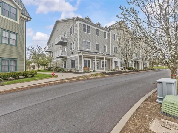 78 Severance Green #302, Colchester, VT 05446