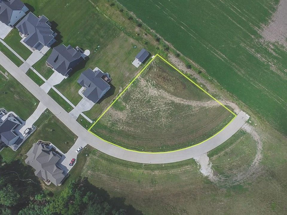 1st image of 25057 Greyhawk Dr