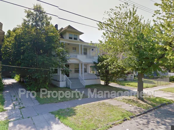 83 Norton St Fl 2nd, New Haven, CT 06511