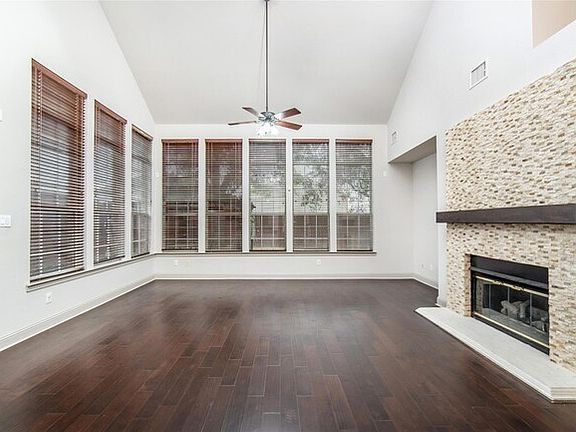 5th image of 3616 Timothy Dr