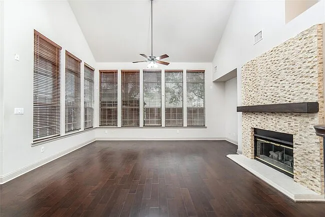 3616 Timothy Dr — Photo 5