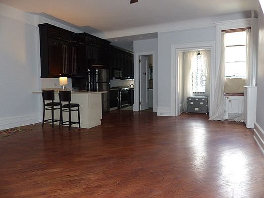 1st image of 305 W 106th St #4