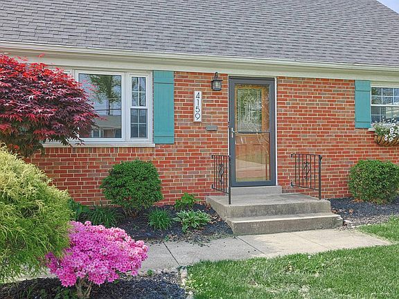 3rd image of 4159 Larchview Dr