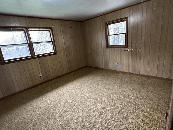5th image of 4216 Eggners Ferry Rd