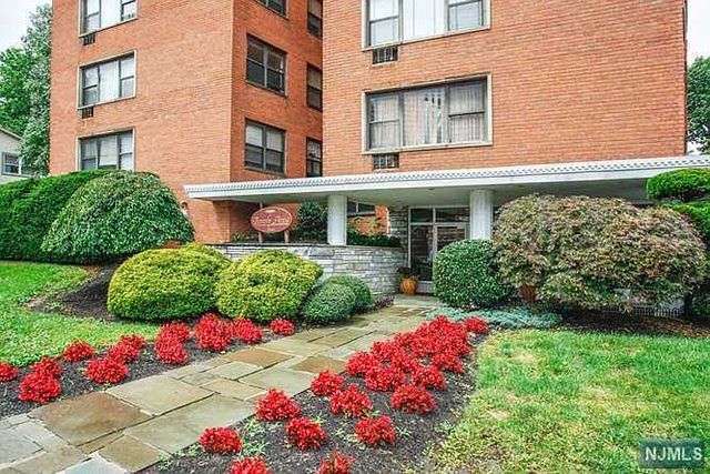 1st image of 1541 Lemoine Ave APT 3B