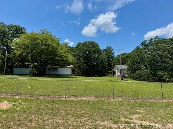 5127 Osborn Rd, Kingston, OK 73439