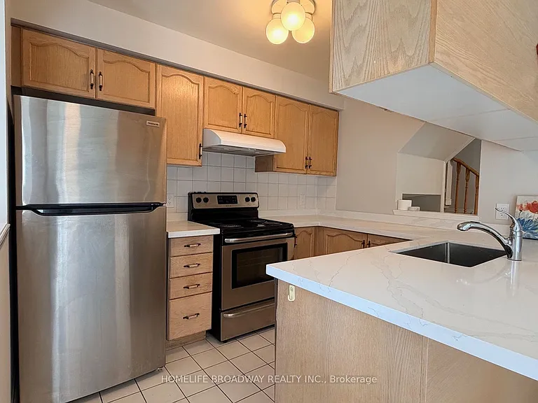18 Clark Ave W #55 — Photo 7