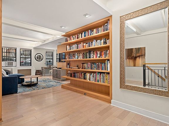3rd image of 470 W End Ave #1E