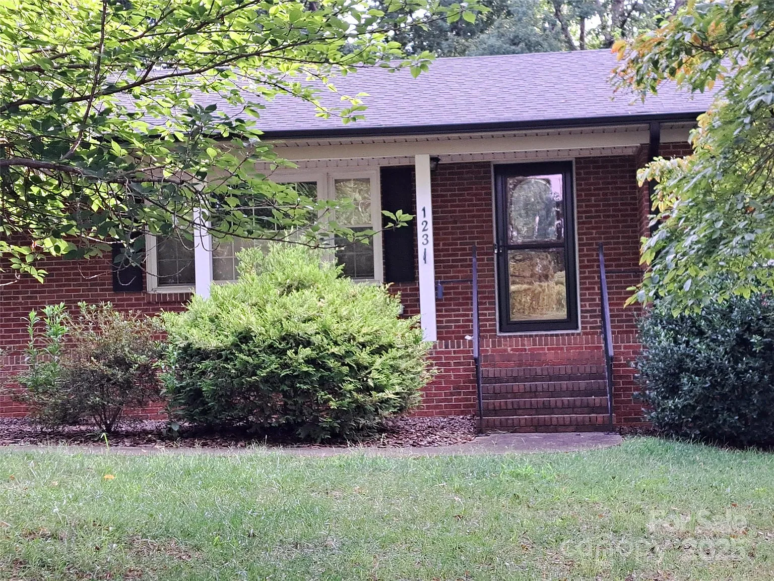 123 Softwind Ln photo 1