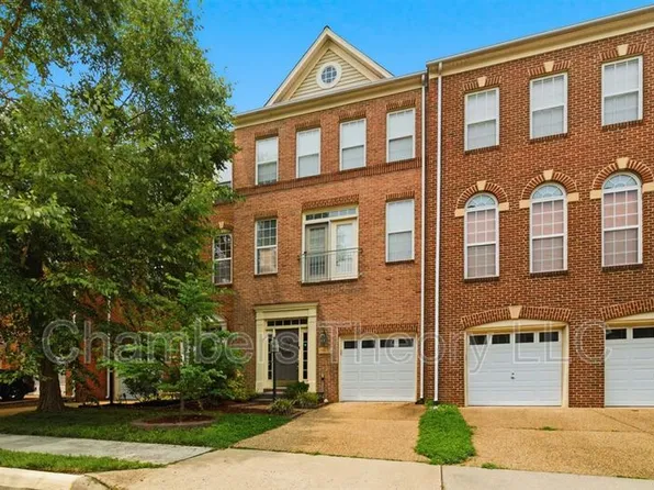 13612 Red Squirrel Way, Herndon, VA 20171