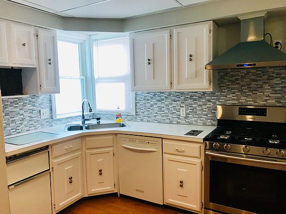 2nd image of 72 Boston Ave #1