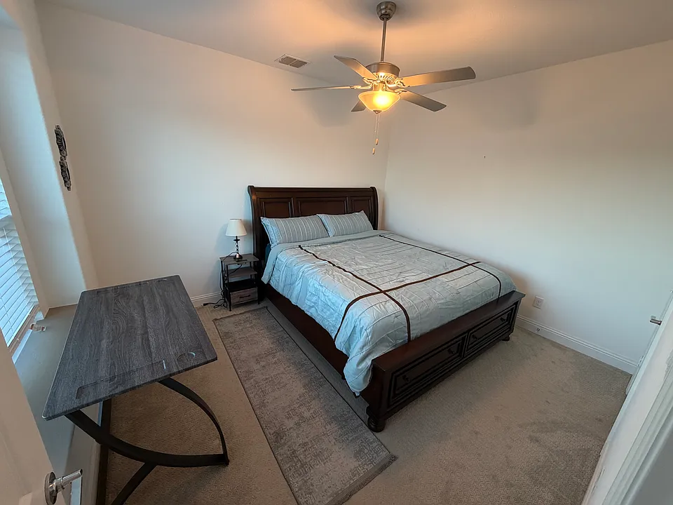 2231 Christopher Ln