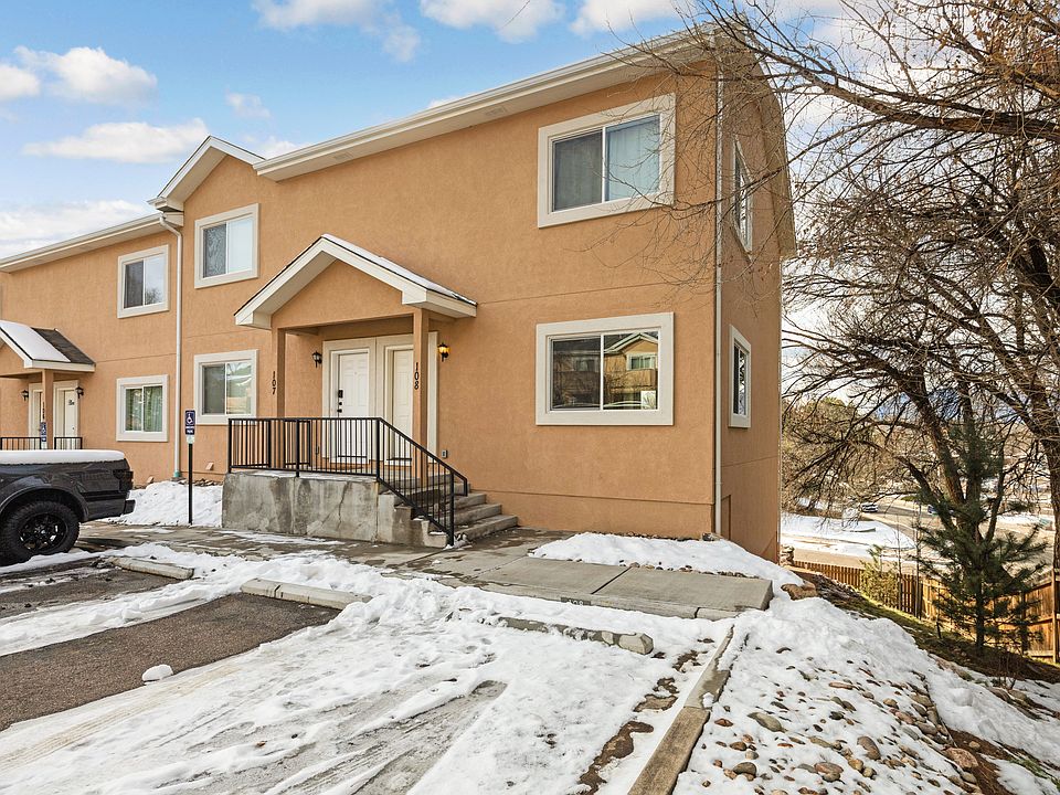 1st image of 2220 E La Salle St #108-1