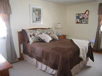 3rd image of 26 McDonnell Dr
