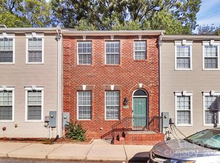 21327 Pine St, Cornelius, NC 28031