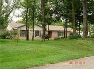 3878 Arrowhead Ct, Greenfield, IN 46140