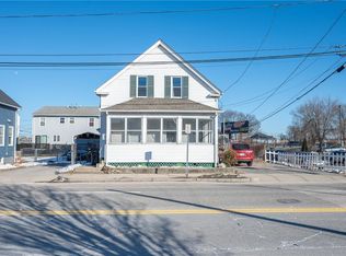 94 Garfield Ave, Cranston, RI 02920