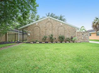 15706 Sea Lark Rd, Houston, TX 77062