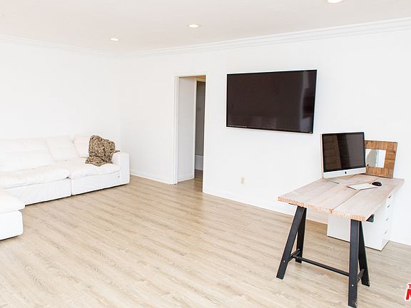 5th image of 310 S Miraleste Dr Unit 79
