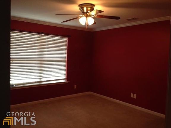 3rd image of 407 Hartley Dr