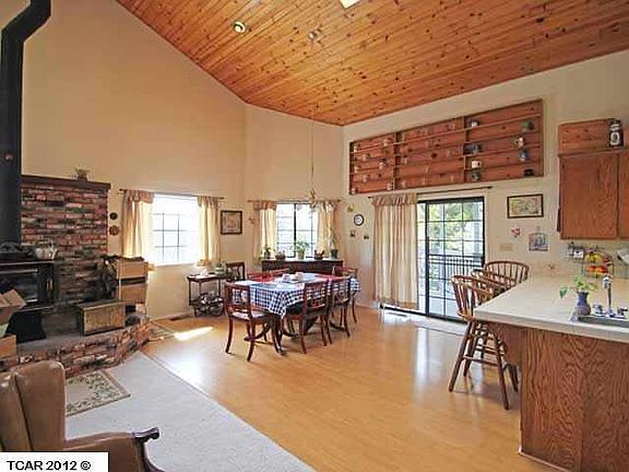 4th image of 20613 Nob Hill Cir