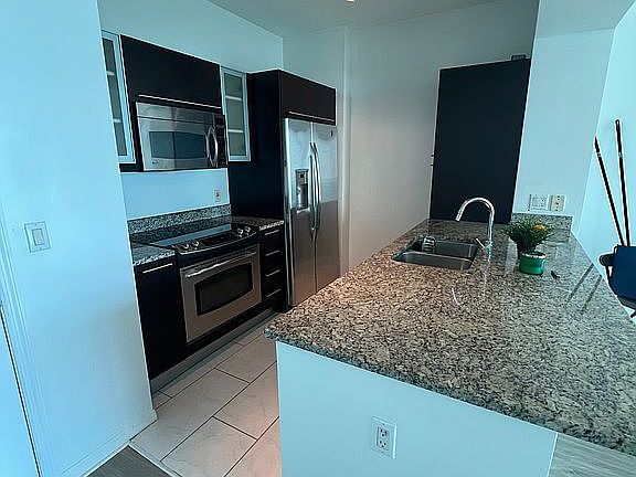 2nd image of 951 Brickell Ave APT 3303