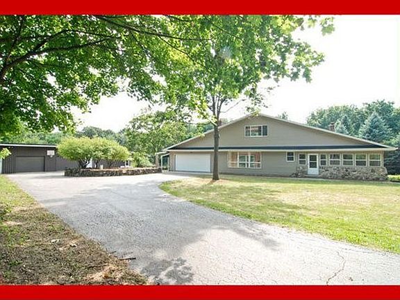 5th image of N6253 Stonewood Dr
