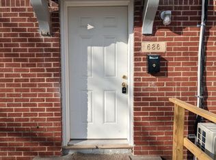 638 S Hydraulic St, Wichita, KS 67211