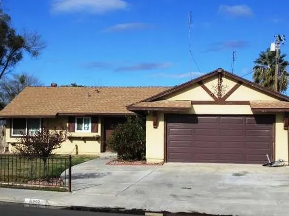 11202 Dan Dr, Armona, CA 93202