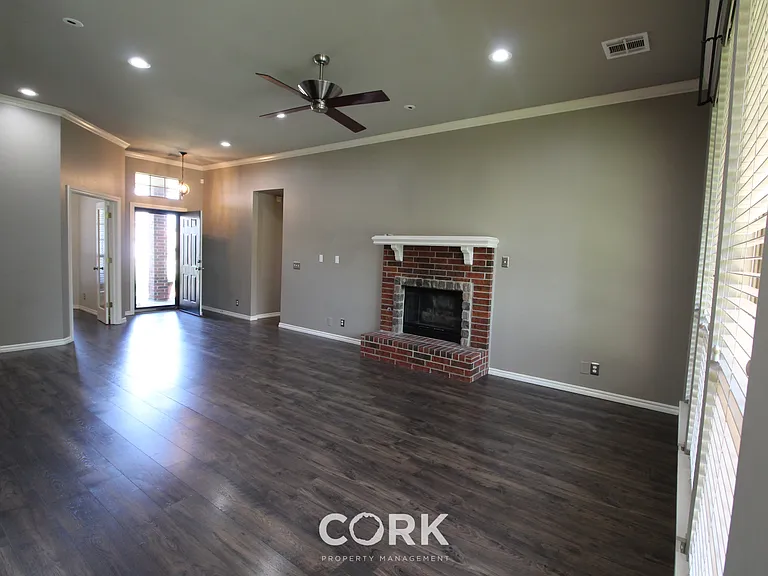 2808 Stonebrook Rd — Photo 5