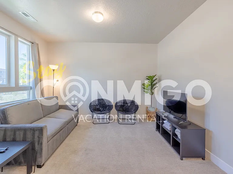 1024 W 400 S — Photo 35