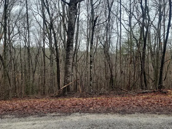 21 Ashford Pl, Crossville, TN 38558