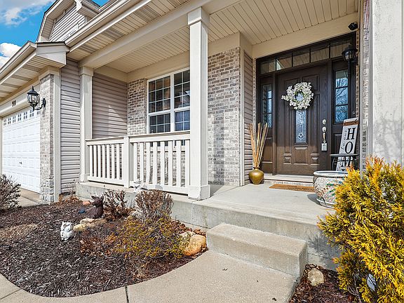 2nd image of 908 Northside Dr