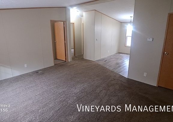 4th image of 10000 Joan Dr