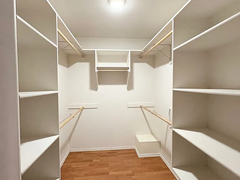 1749 W Greenhead Dr — Photo 29