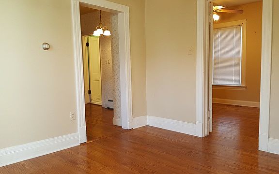 5th image of 1547 Dodge Ave