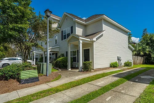 4076 Babbitt St Photo 1