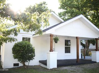 241 S Lindsey St, Jackson, TN 38301