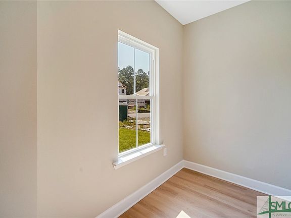 3rd image of 320 Wexford Drive