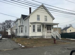 196 Meadowcroft St, Lowell, MA 01852