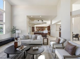 5332 W Misty Willow Ln, Glendale, AZ 85310