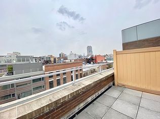 155 N 4th St #4B, Brooklyn, NY 11211