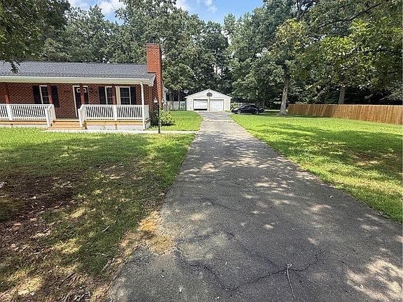 4th image of 3430 The Loop Rd