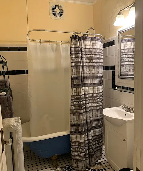 3716 Bell St #1 — Photo 5