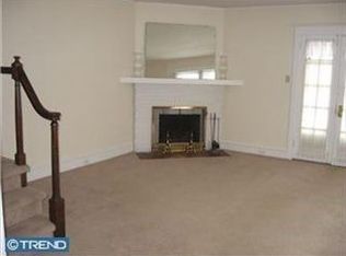 329 Oak Rd, Glenside, PA 19038