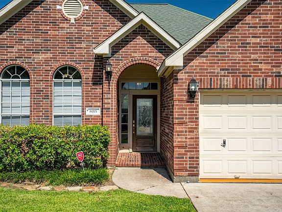 2nd image of 8015 Bayview Dr