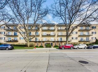 6020 Lincoln Ave UNIT 208, Morton Grove, IL
