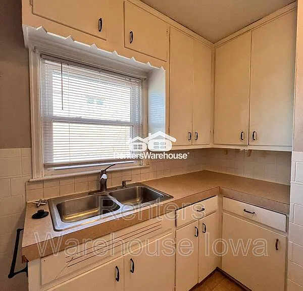 1144 Polk Blvd — Photo 5
