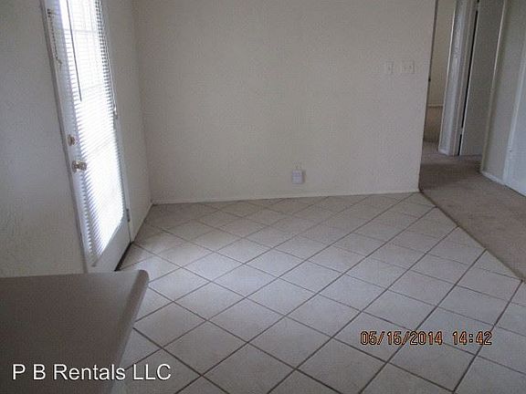 3rd image of 2419 NW 42nd St