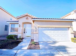 3229 Rainmaker St, Las Vegas, NV 89129